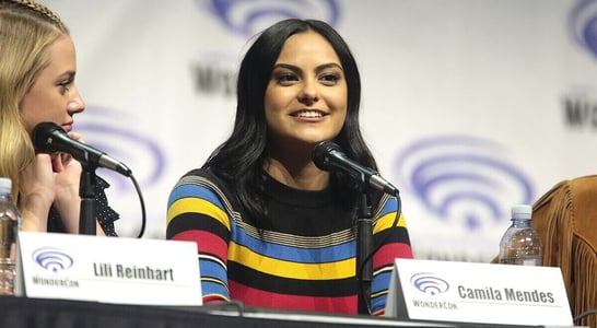 Camila Mendes