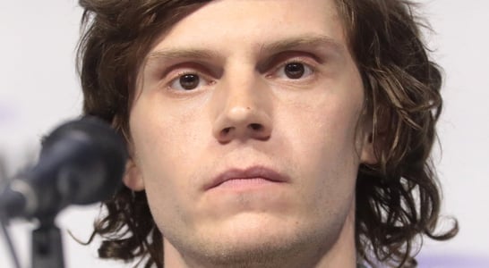 Evan Peters