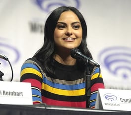 Camila Mendes