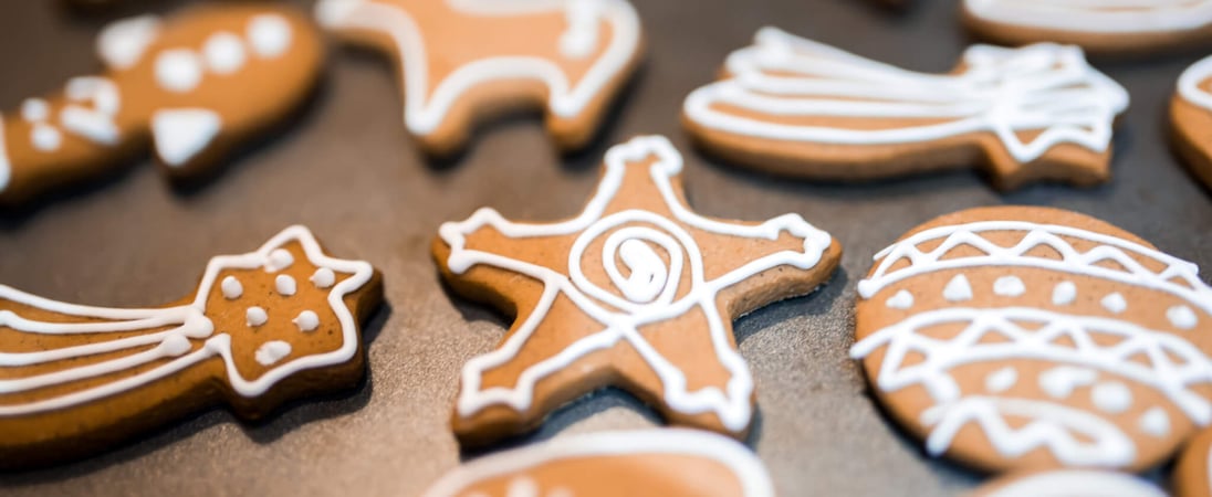 National Gingerbread Cookie Day