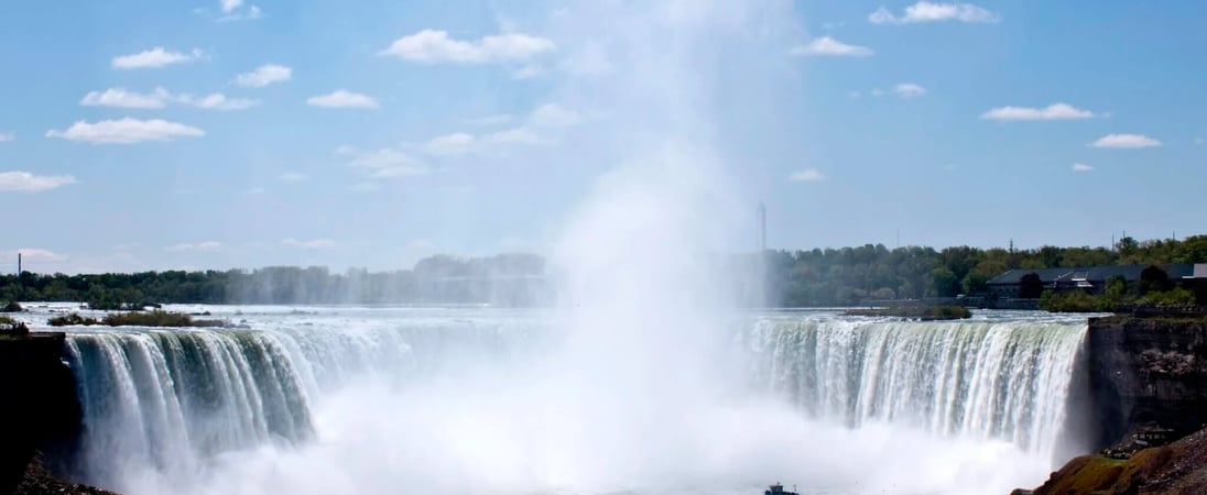 Niagara Falls Runs Dry Day