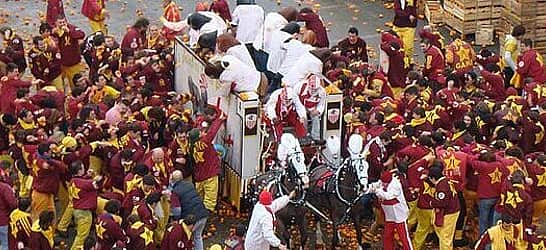 Battle of the Oranges [Carnival of Ivrea]