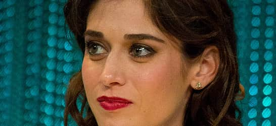 Lizzy Caplan