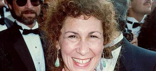 Rhea Perlman