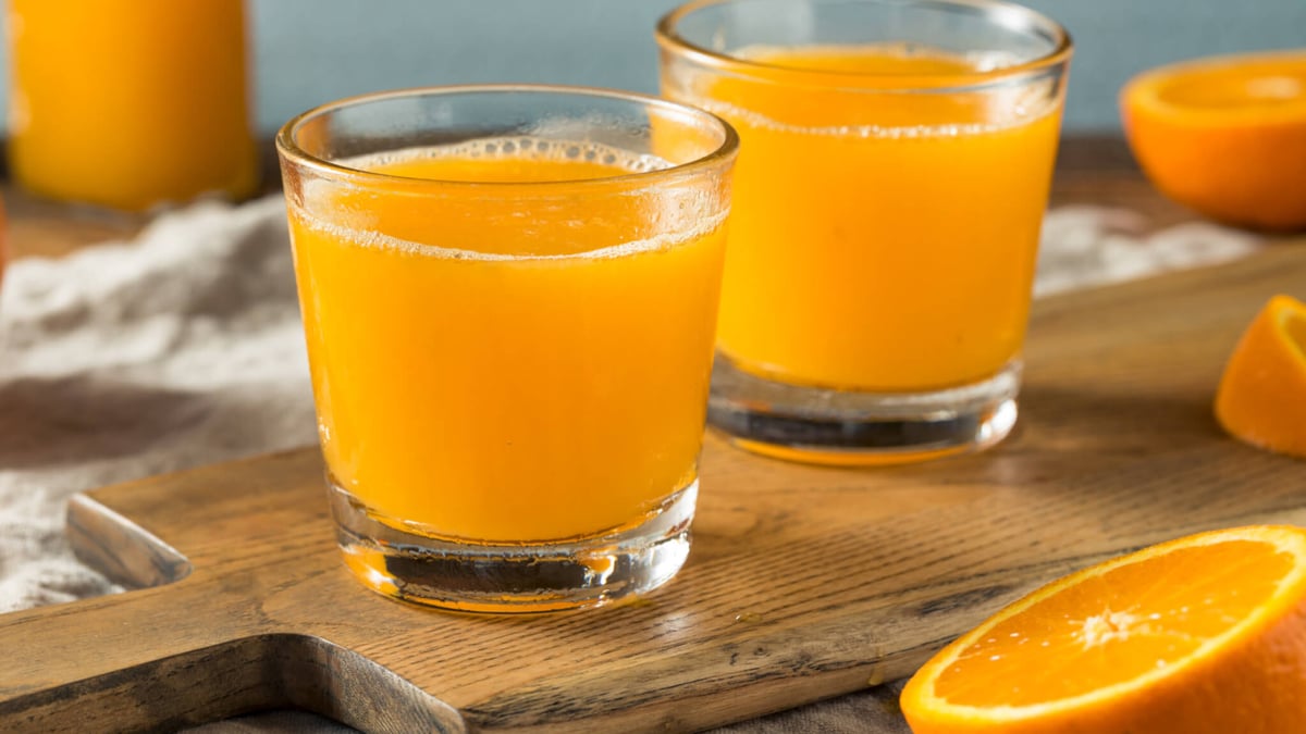 NATIONAL FRESH SQUEEZED JUICE DAY - January 15, 2024 - National Today