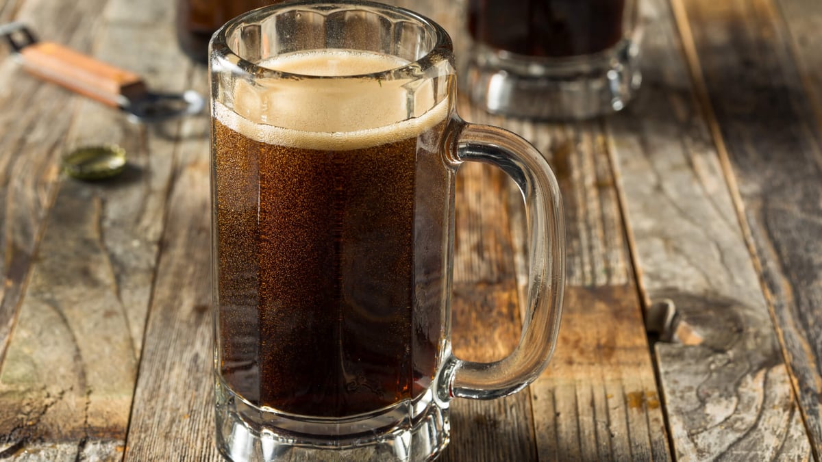National Stewart’s Root Beer Day (June 17th)