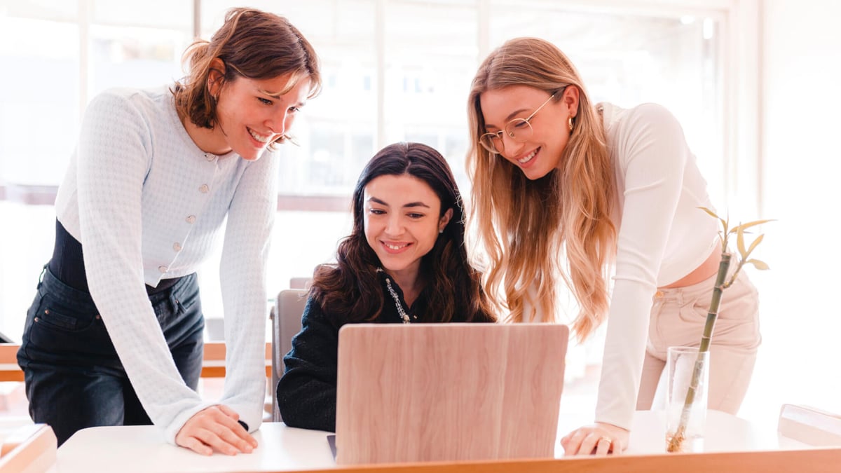 Women's Entrepreneurship Day (November 19th) | Days Of The Year